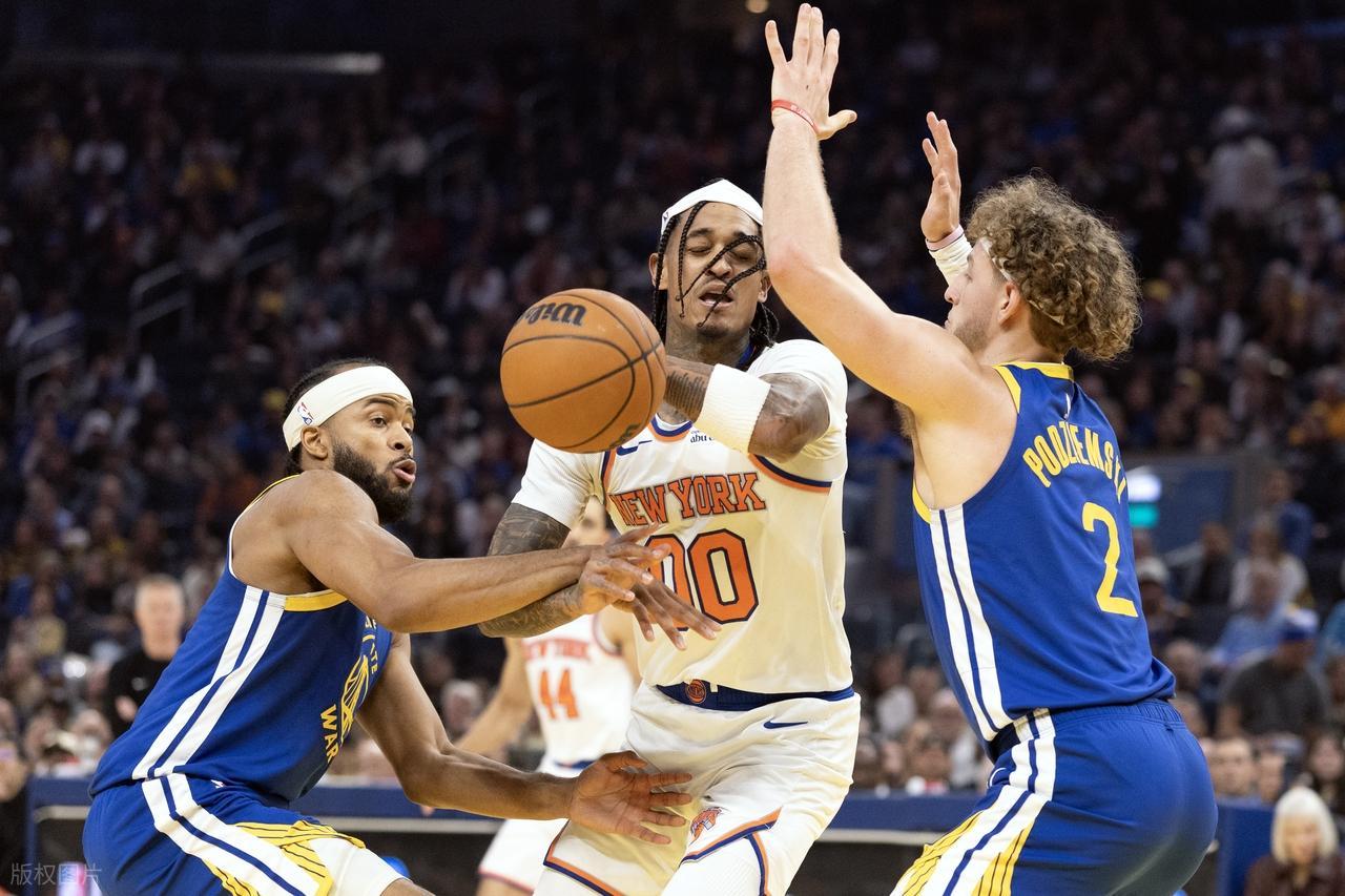 新水花兄弟诞生！库里迎来又一个克莱！太强硬！巴特勒打爆尼克斯