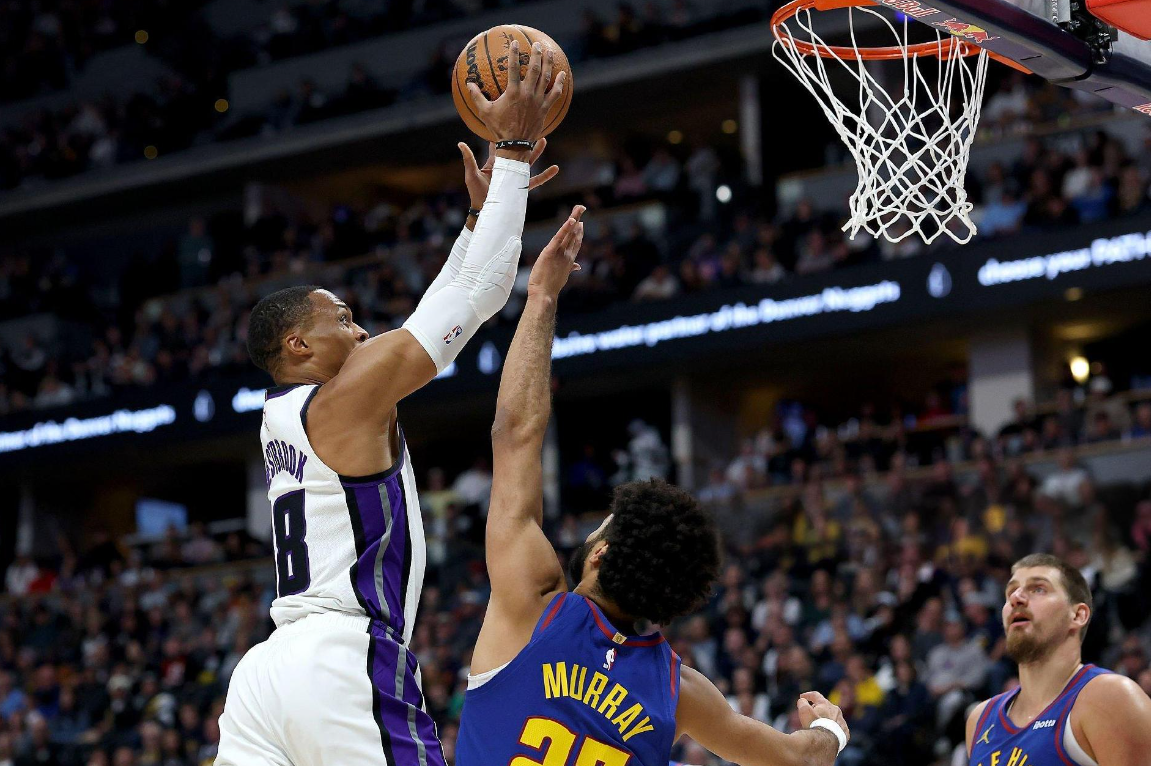 华体会HTH-场均19分9助,带队连续爆冷,球队摆烂但我不摆!你确实应该离开