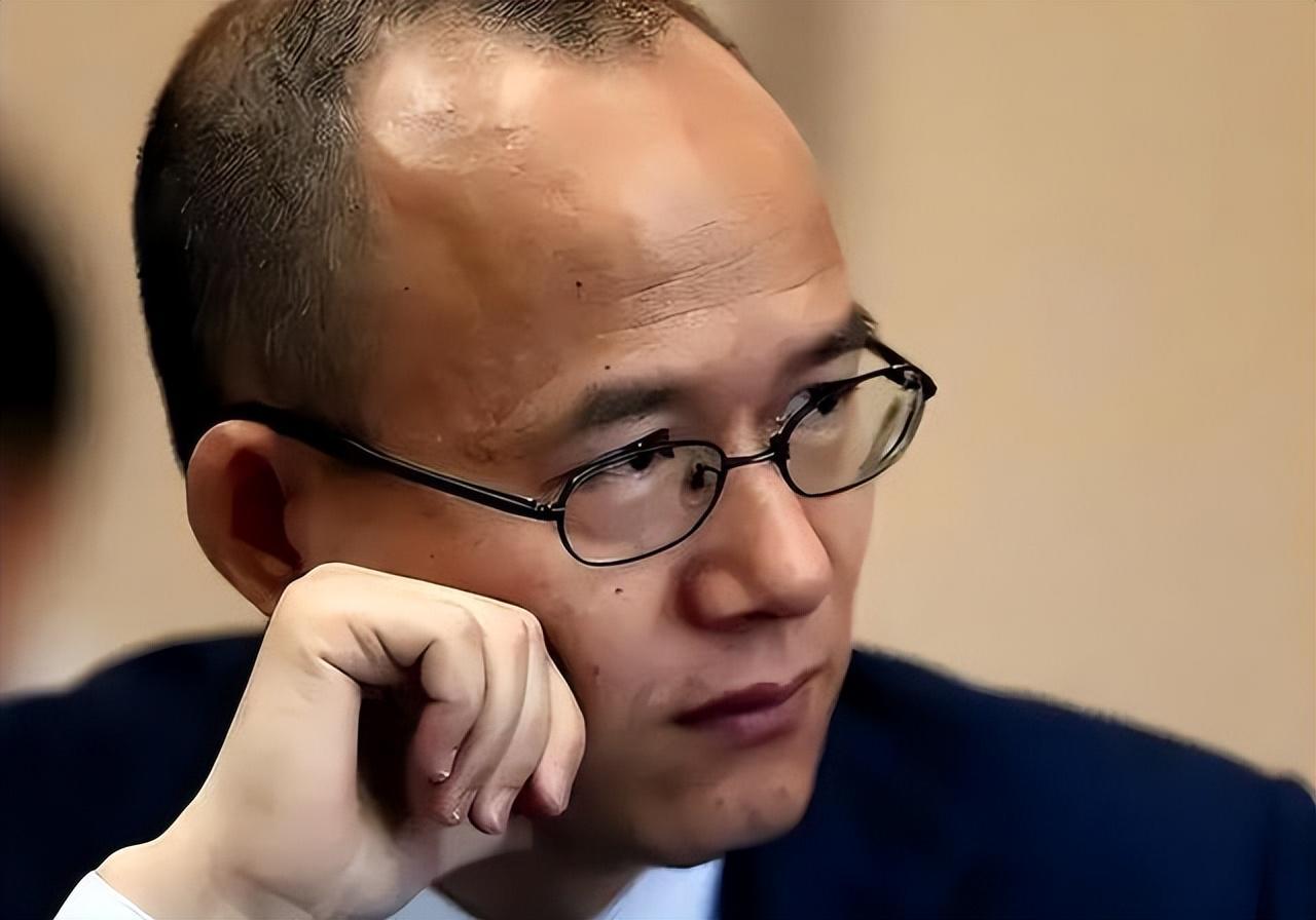 华体会体育-出身浙江豪门，前夫是上海顶级富豪，现仍在前夫集团担任高层领导