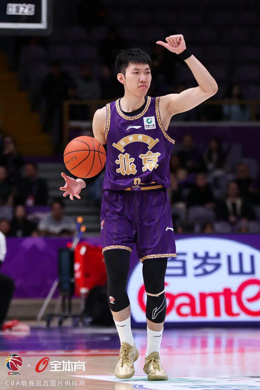 华体会官网-赛场直击丨攻防失守 惨败卫冕冠军