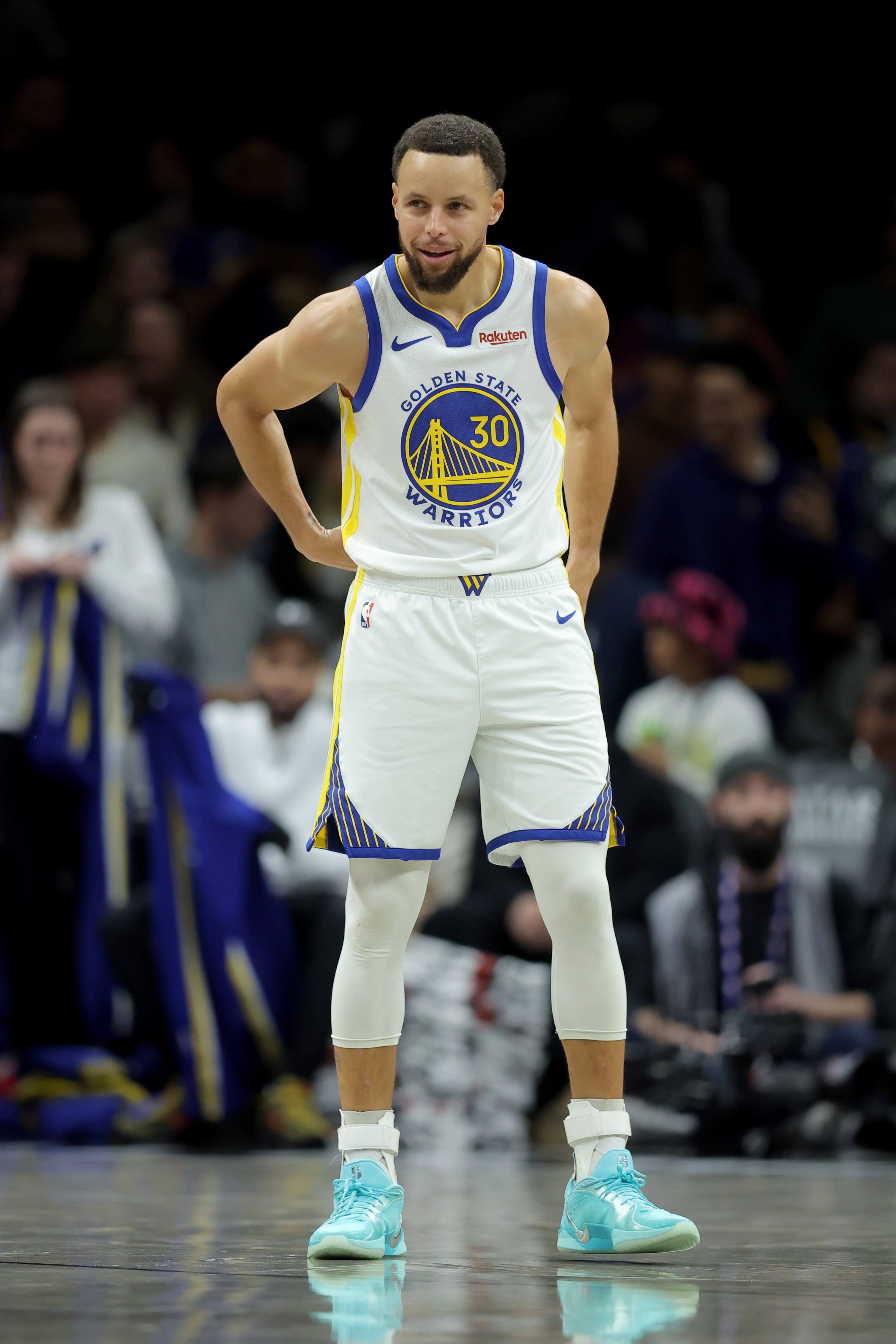 华体会体育-勇士让库里小伤大养&直接报销是对的 这赛季唯一重要的是抽乐透签